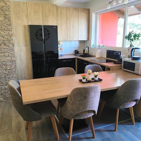 Apartment Cedar Zagreb Airport - Velika Gorica Scitarjevo Eksteriør bilde